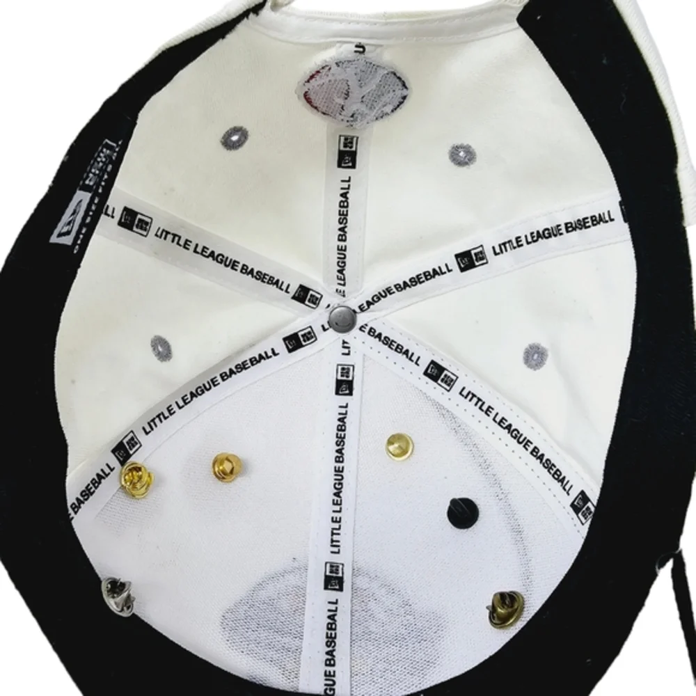 New Era‎ Little League World Series 2009 Hat Cap Adjustable W/ 6 Collector Pins